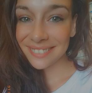 Meet your Posher, Bobbi